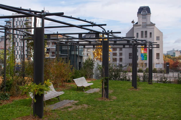 De côté de l'avenue de France