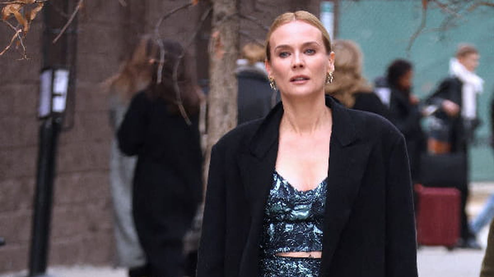 Les stars rivalisent de style en front row des défilés - voici leurs plus beaux looks à la fashion week automne-hiver 2024-2025