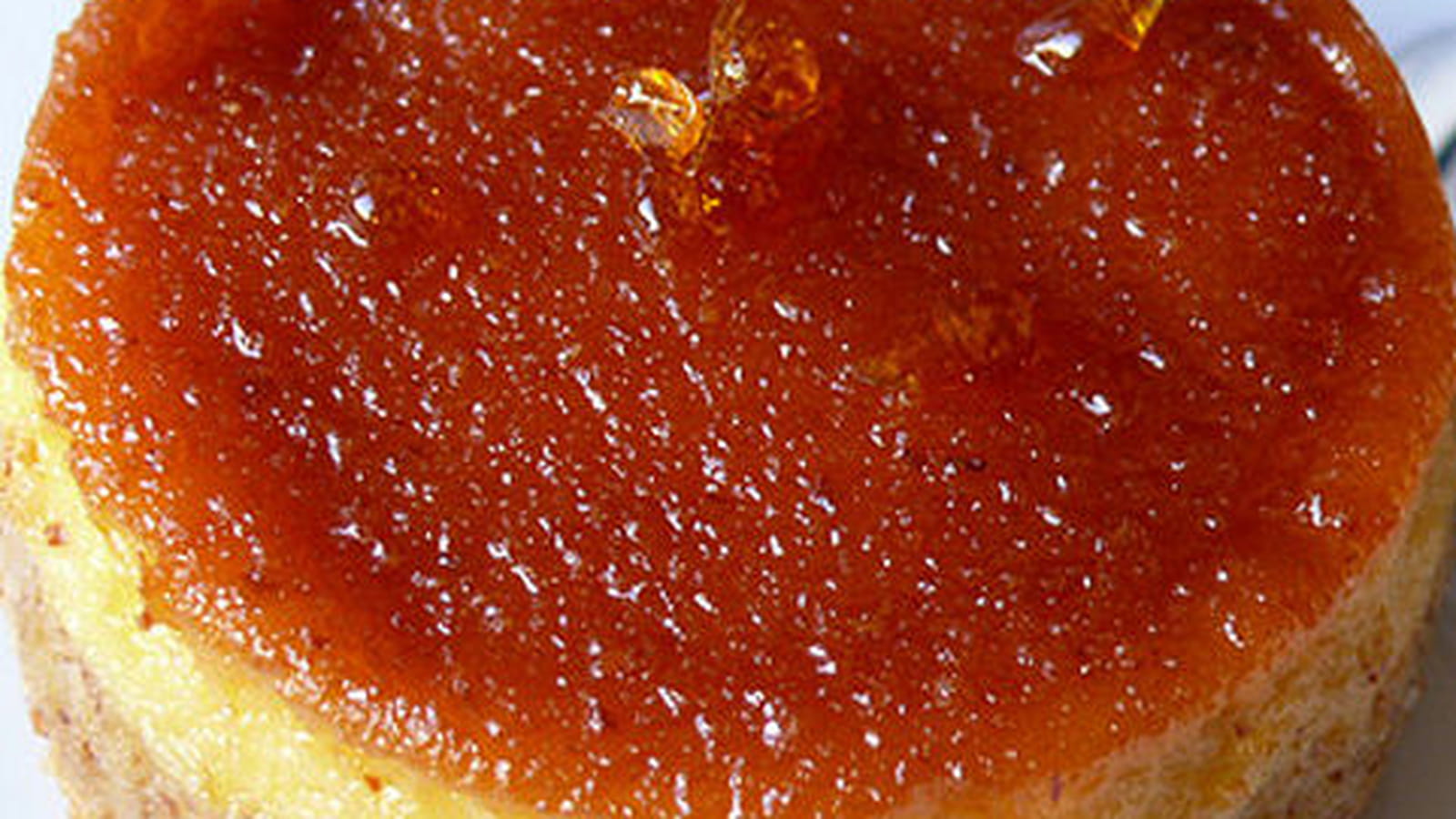 Petits flans en nid d'amandes biscuitées