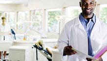 avec des techniques récentes, votre dentiste vous aidera à combattre la carie.