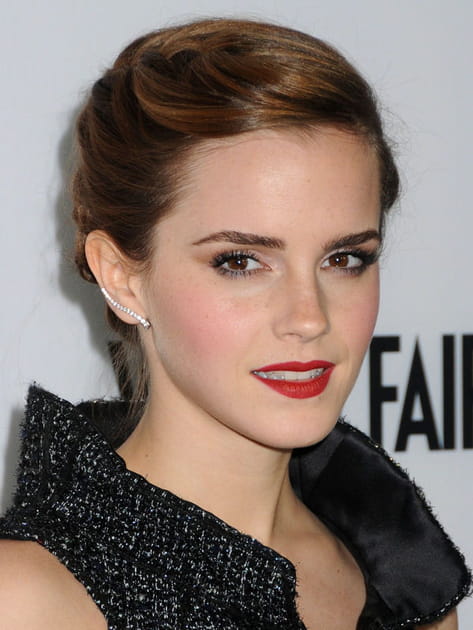 Emma Watson, parfaite avec ses longs cils recourb&eacute;s