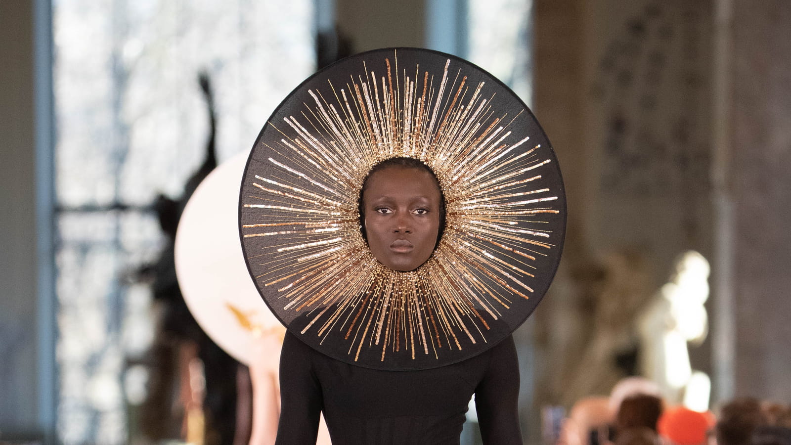 Look 30