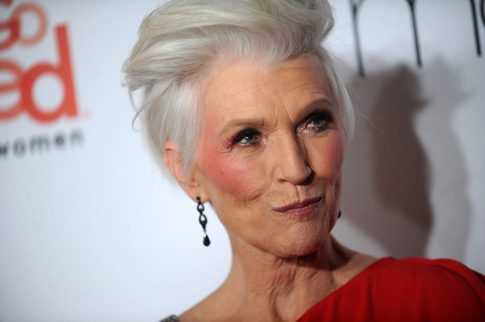 Les cheveux blancs de Maye Musk