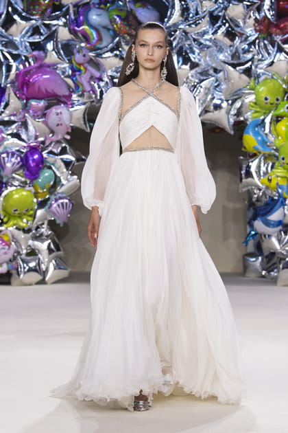 Look 28&nbsp;du d&eacute;fil&eacute; Giambattista Valli