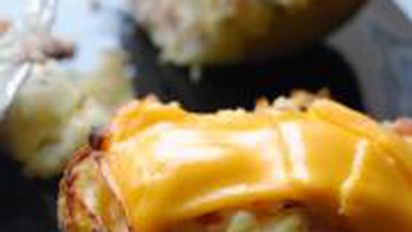 Twice baked potatoes au bacon
