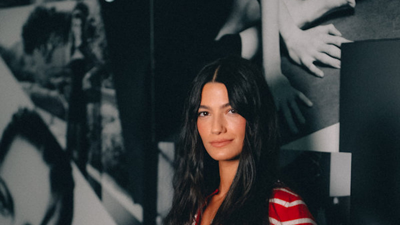 Tara Emad au défilé Chanel printemps-été 2023