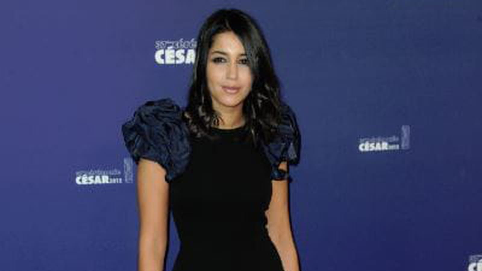 Leïla Bekhti le 25 février 2012