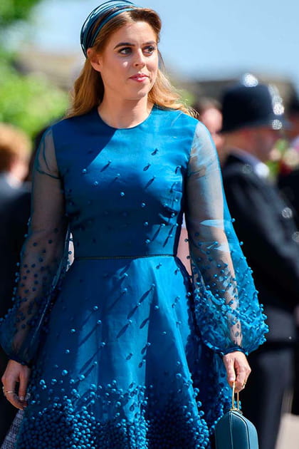 Beatrice d'York en robe longue bleue