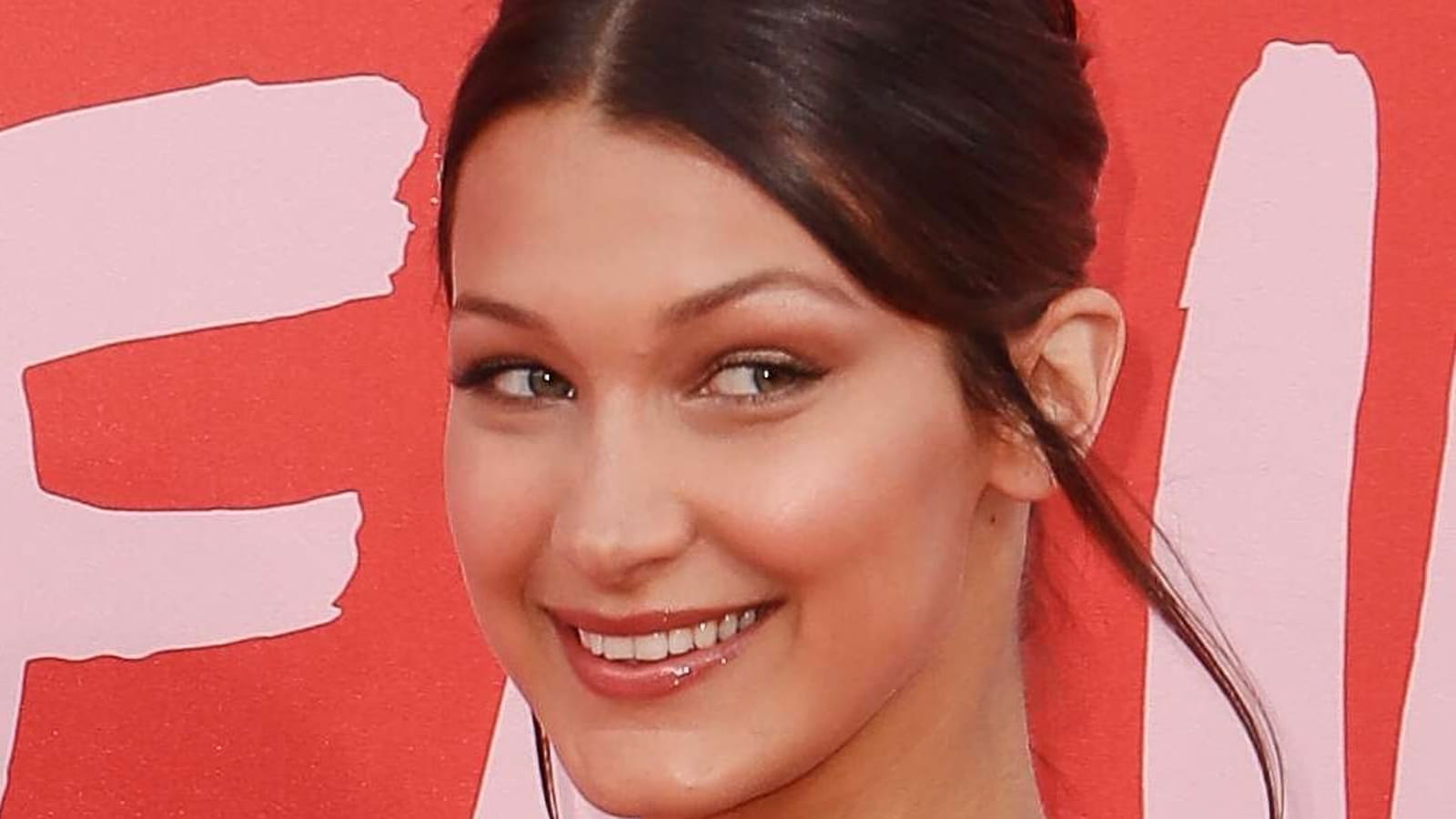 Bella Hadid 