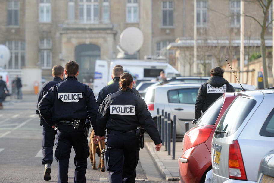 Une mère a enlevé son bébé prématuré : alerte nourrisson en danger