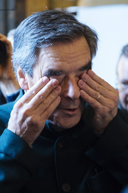 François Fillon n'en croit pas ses yeux...