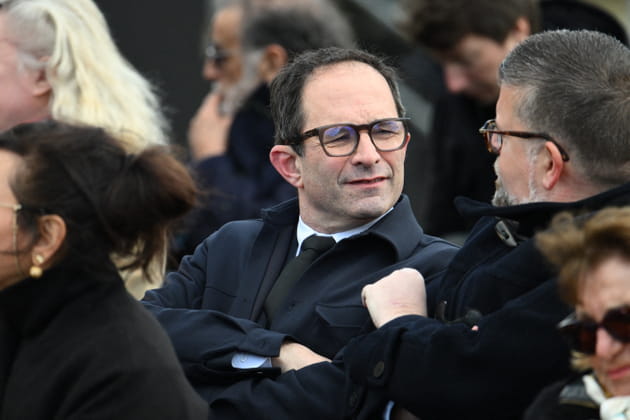 Beno&icirc;t Hamon fait une apparition &agrave; l'hommage national de Lionel Jospin