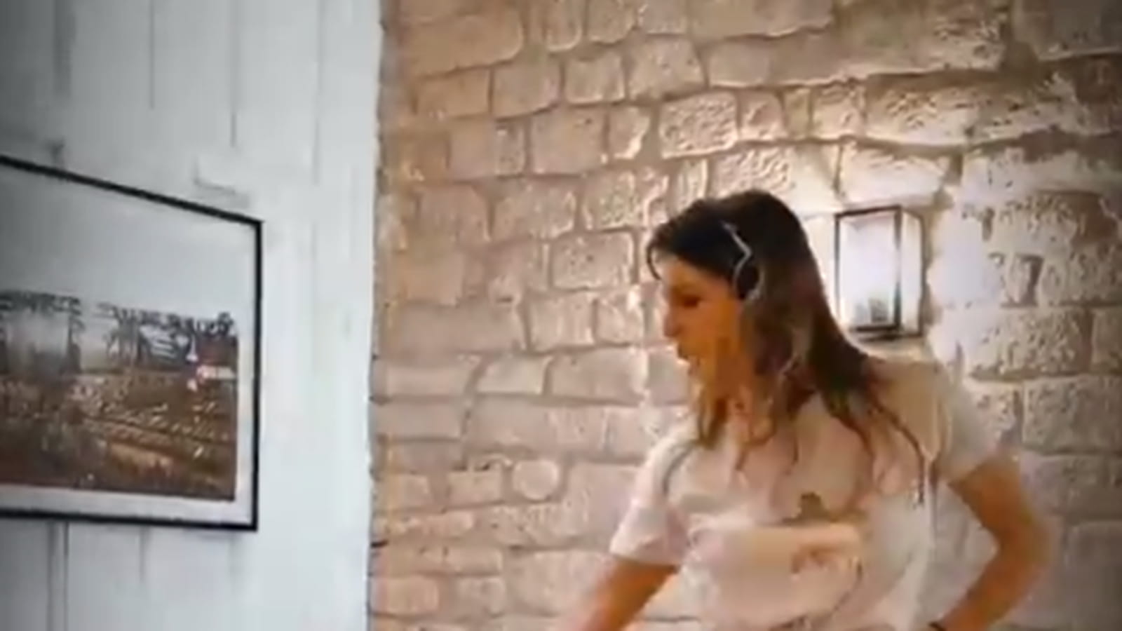 Laury Thilleman