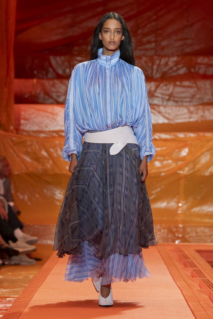 Look 3 du défilé Louis Vuitton printemps-été 2024