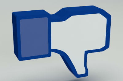 dis like facebook â© goku4501 fotolia 2