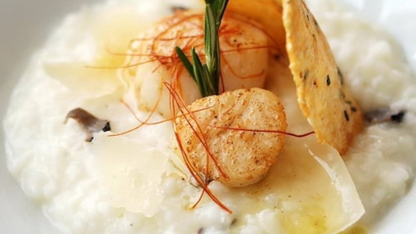 Risotto à la truffe noire, Saint-Jacques poêlées