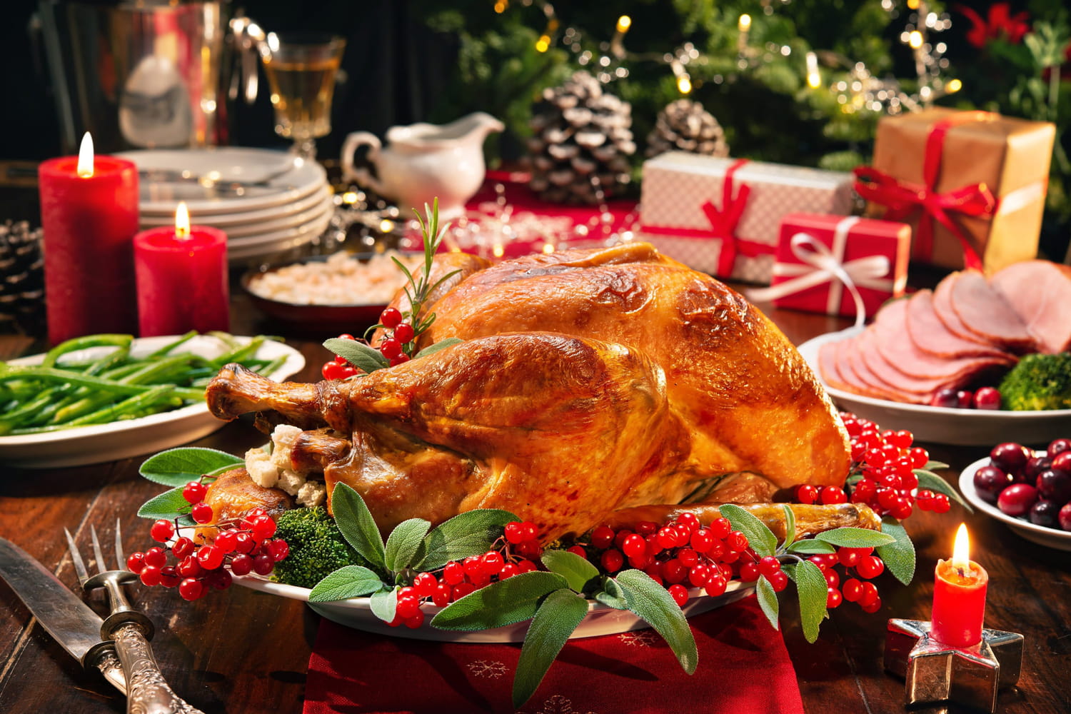 Chapon, dinde, oie ou poularde : quelle volaille pour Noël ?