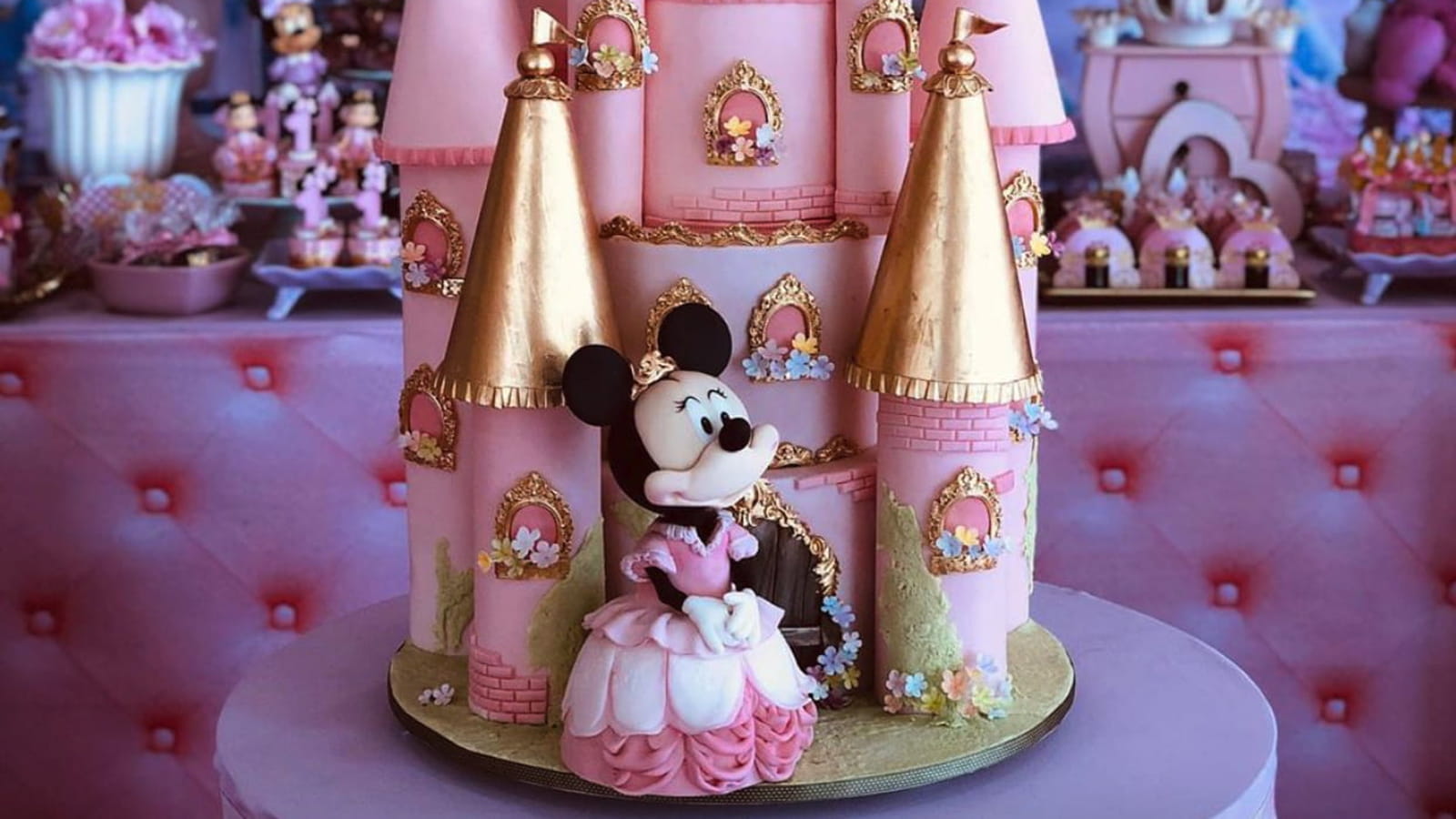 Gâteau château de Disneyland 