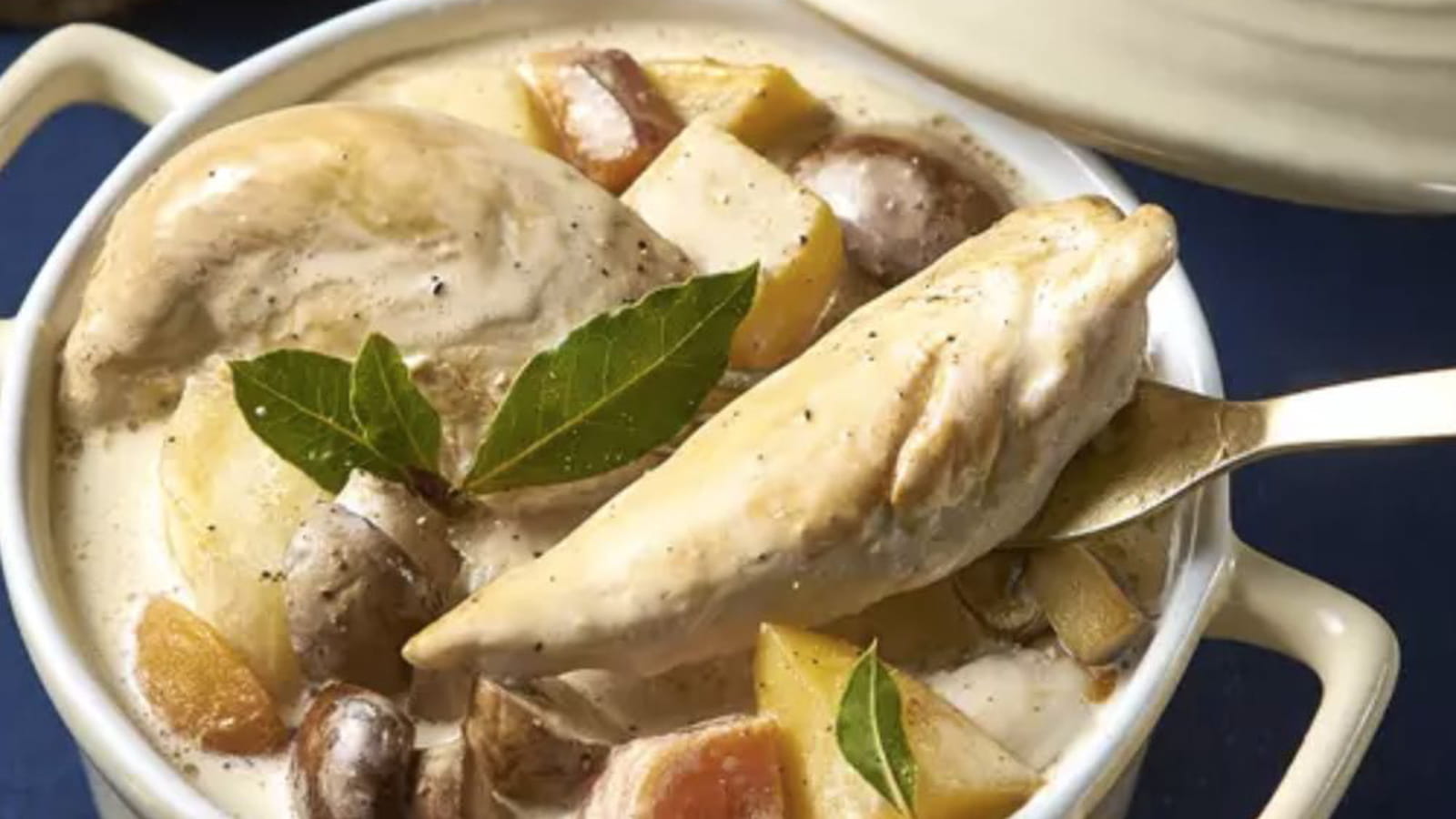 Aiguillettes de poulet bio Nature de France®, façon blanquette aux légumes anciens