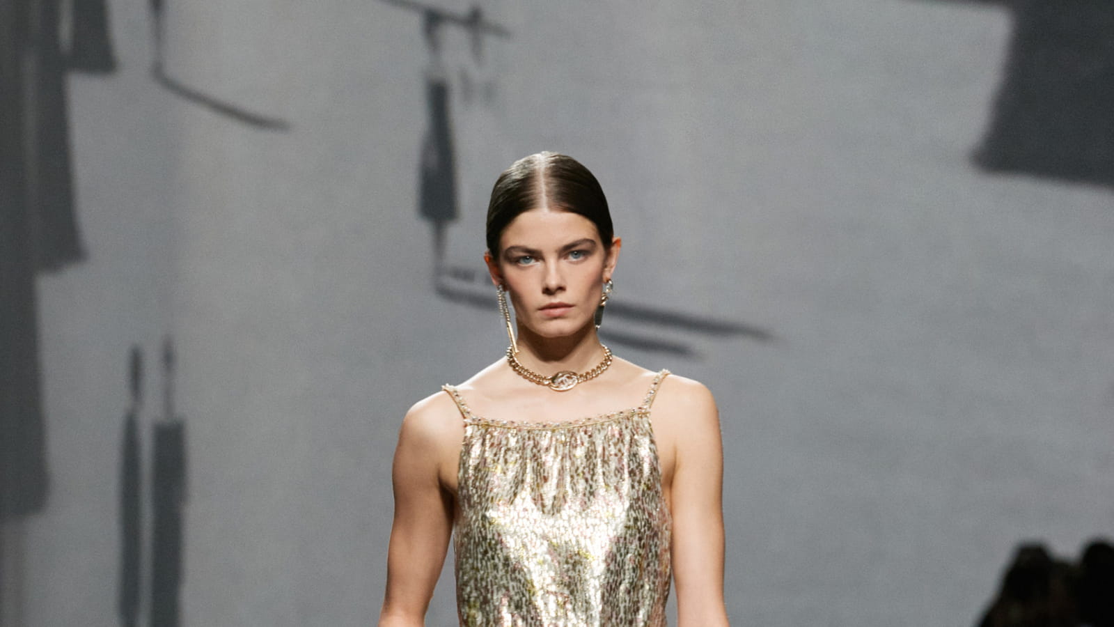 Look 49
