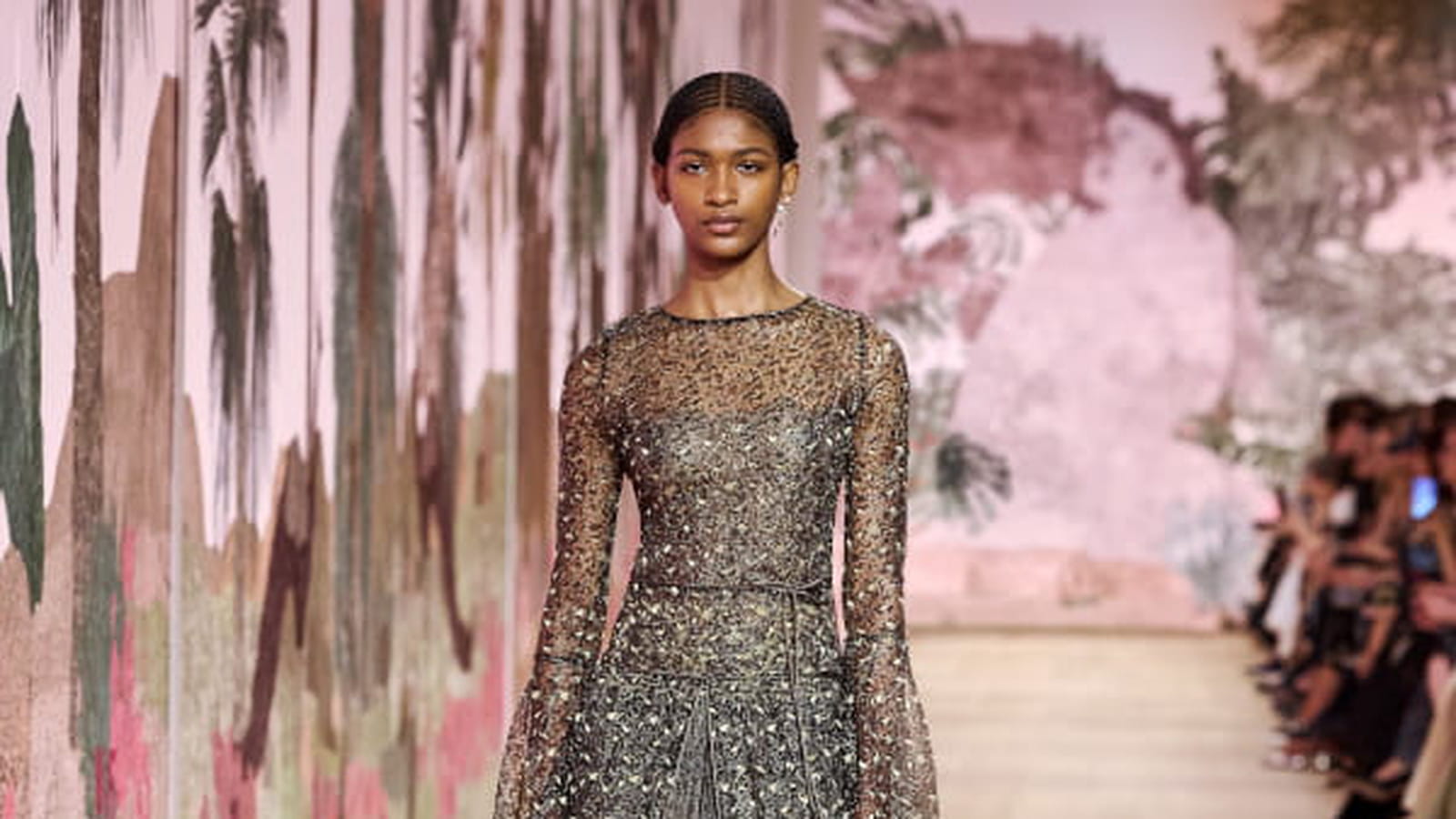 Look 33