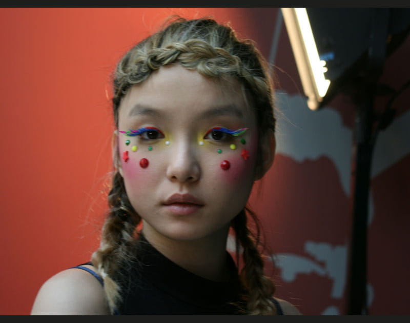 Des bijoux de peau pour une touche fun