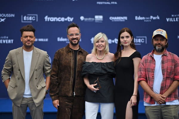 Chantal-Ladesou-coiffure-carre-rajeunissant