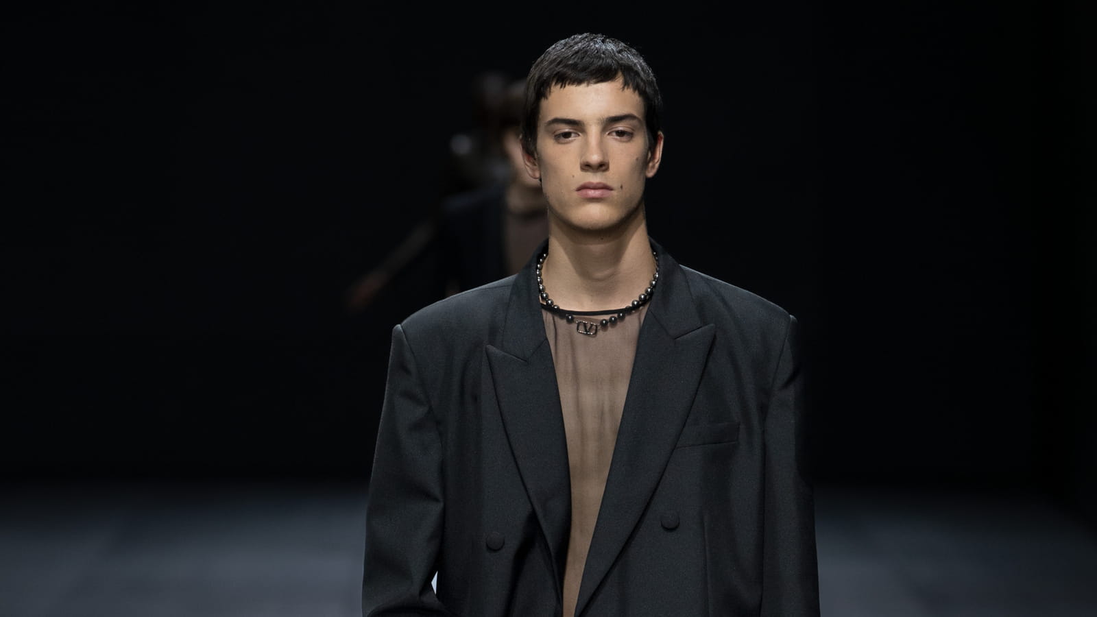 Look 50