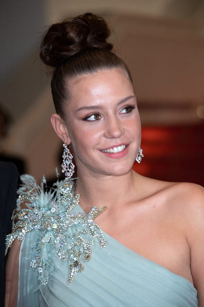 Le chignon distingu&eacute; d'Ad&egrave;le Exarchopoulos