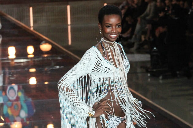 Maria Borges, black power