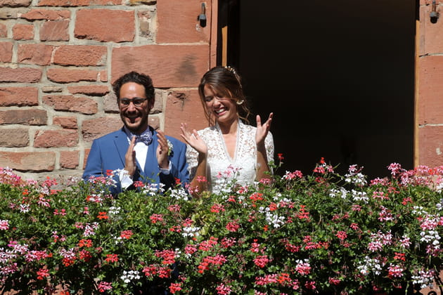 Et un tonnerre d'applaudissements...