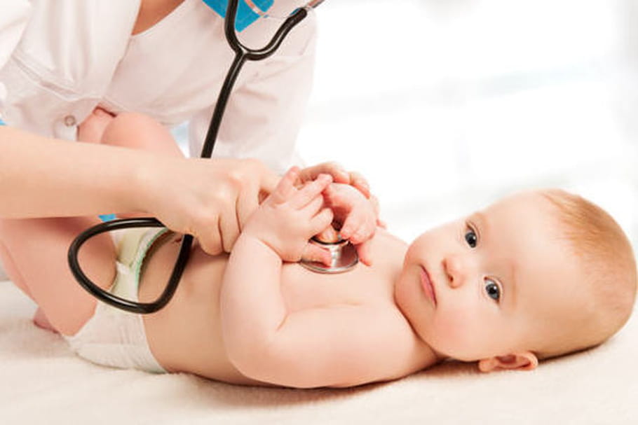 Pourquoi le vaccin contre la gastro inquiète les autorités de santé