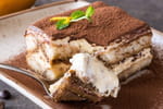 Un Italien confirme : le tiramisu est bien meilleur grâce à cette étape que les recettes françaises ne mentionnent pas