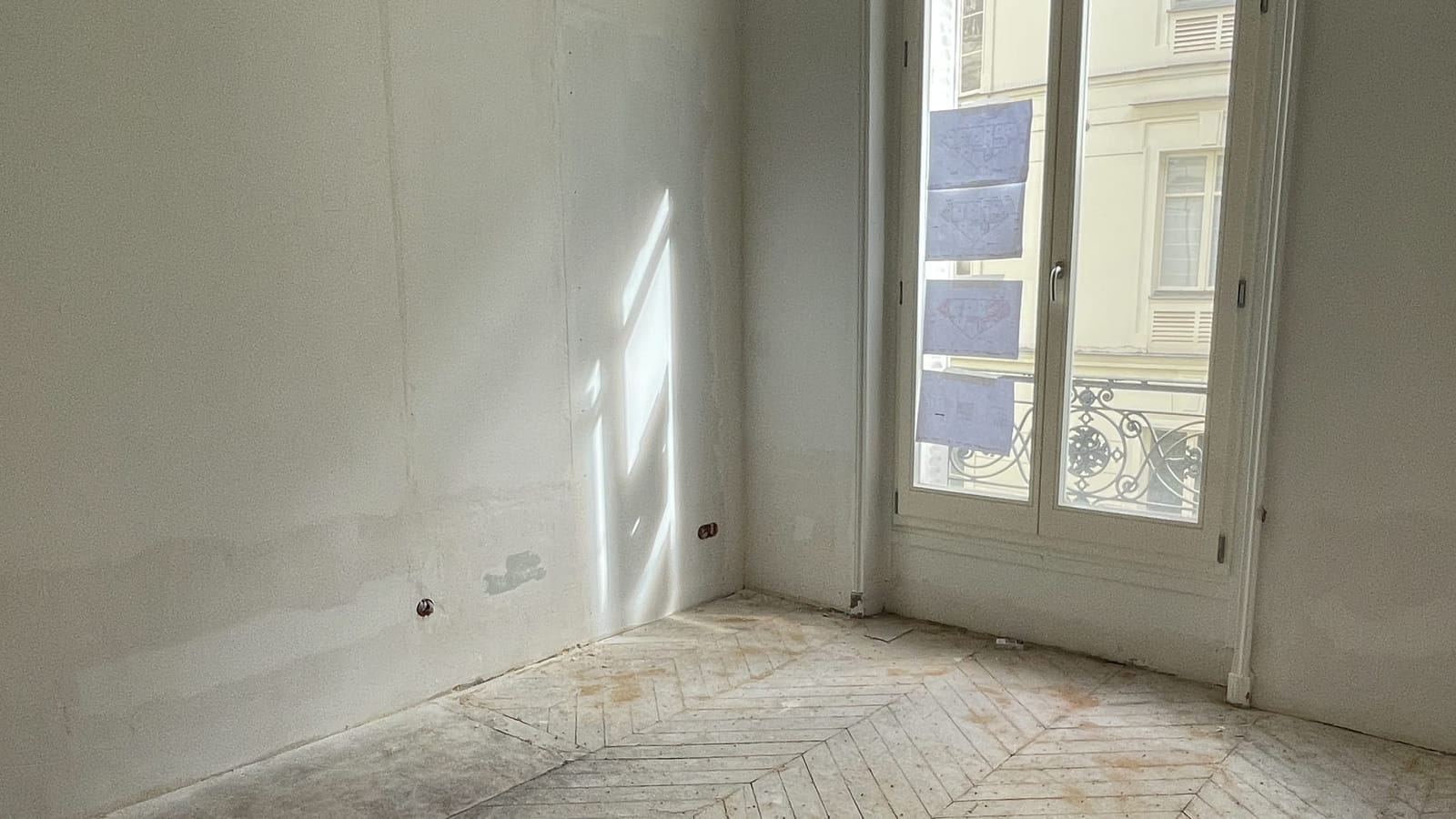 Chambre 4 avant