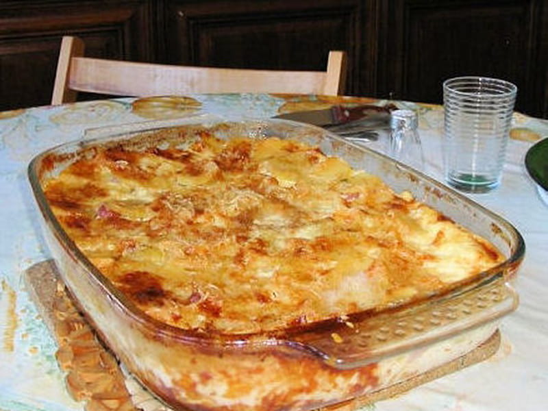 Recette De Gratin Dauphinois Lard Fume Et Fromage La Recette Facile