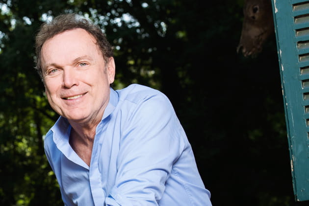 Julien Lepers accusé de fraudes : un demi million d'euros en jeu