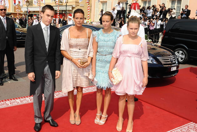 Louis Ducruet, St&eacute;phanie de Monaco, Pauline Ducruet et Camille Gottlieb, invit&eacute;s de marque au mariage de Charlene et Albert