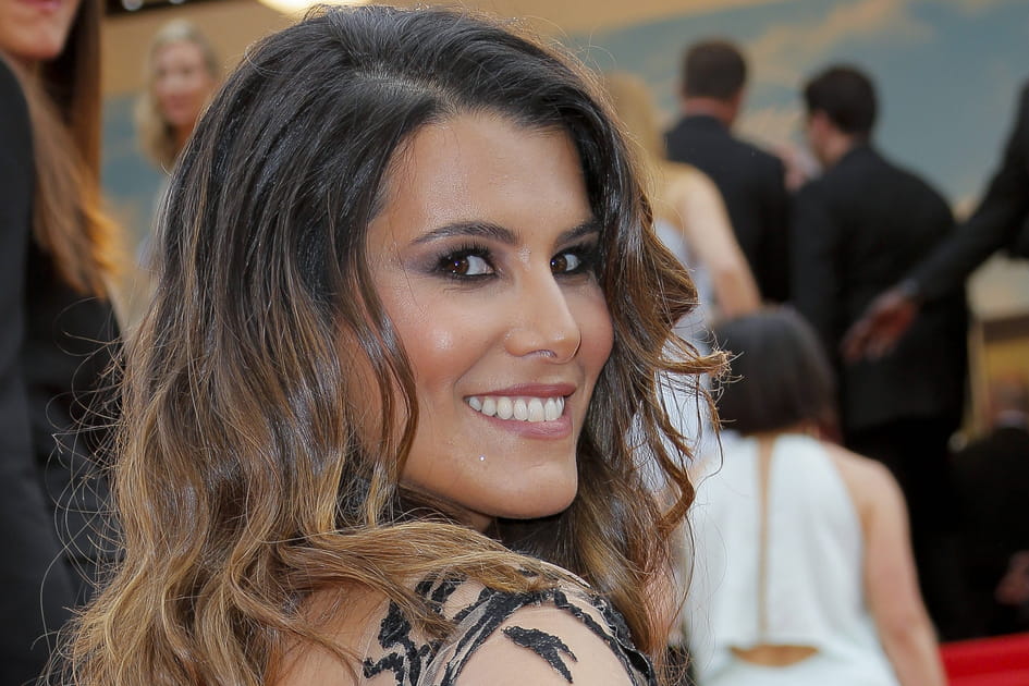 Les ondulations glamour de Karine Ferri