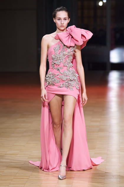 Look 51&nbsp;du d&eacute;fil&eacute; Elie Saab