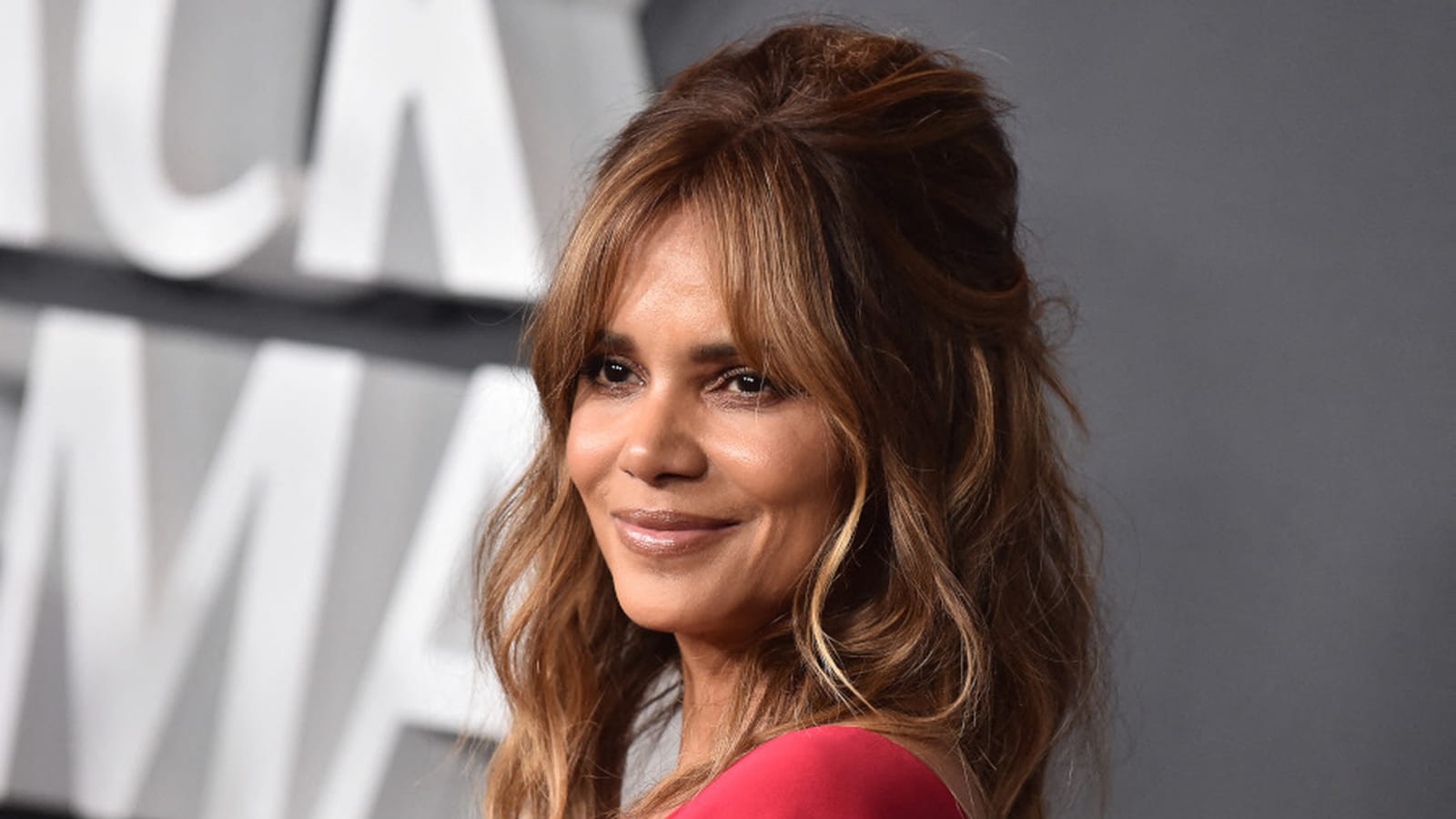 Halle Berry 