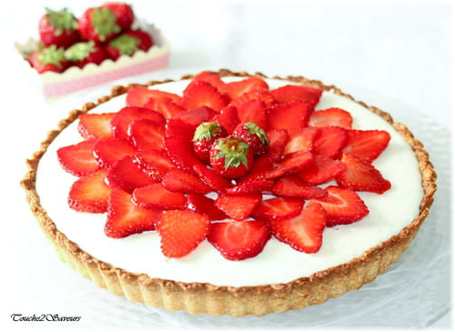 Tarte aux fraises et mousse au chocolat blanc