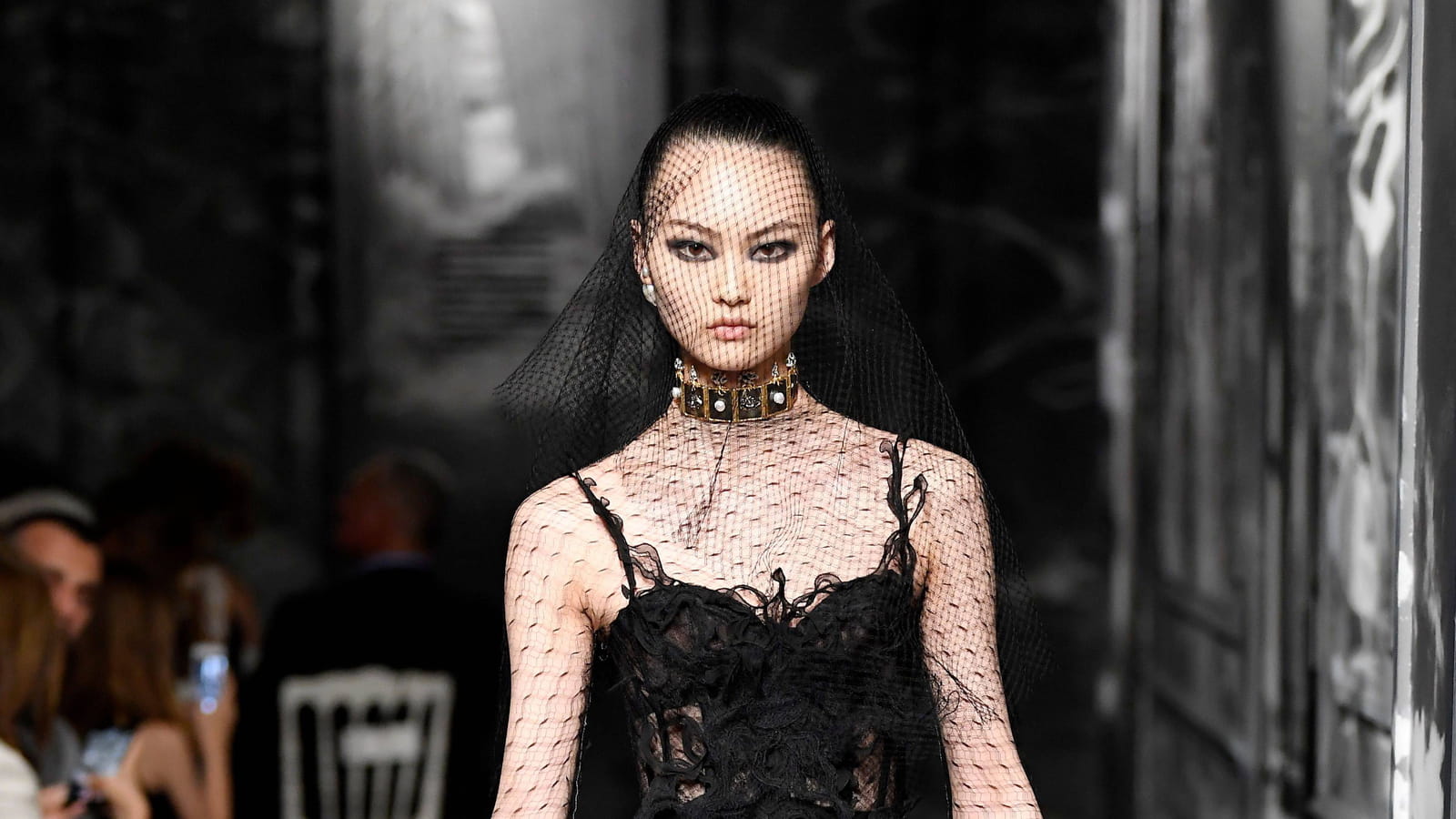 Look 54