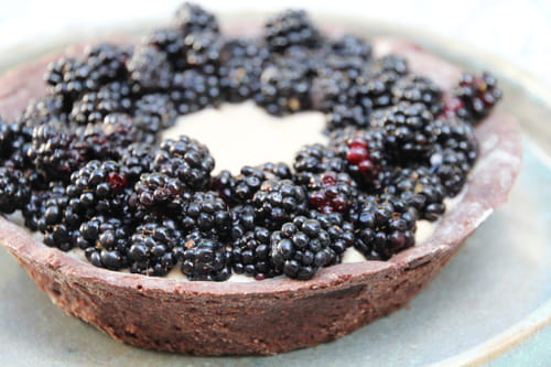 Tartelette aux mûres et crème au thé