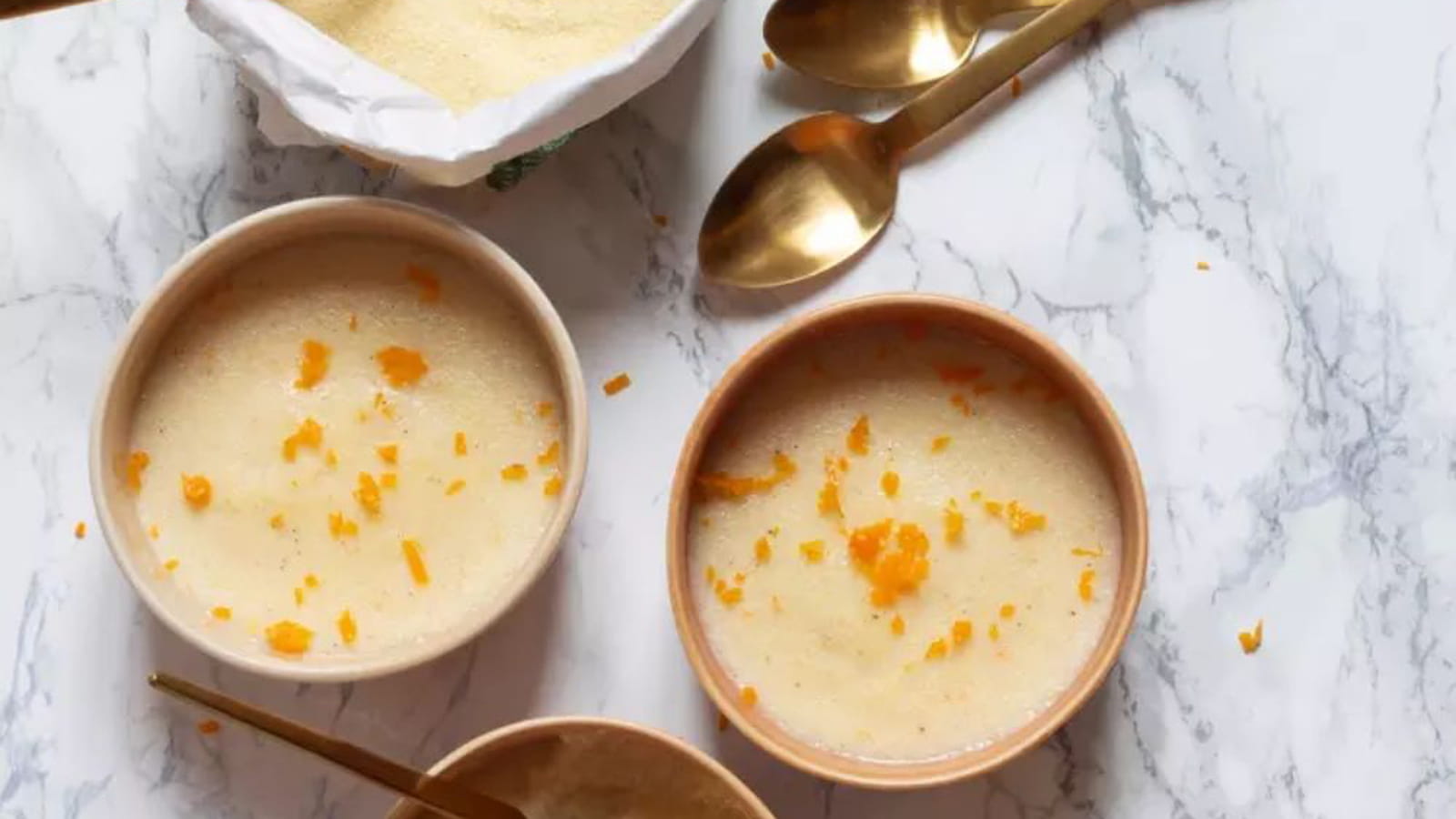 Semoule de blé dur au lait et à l’orange