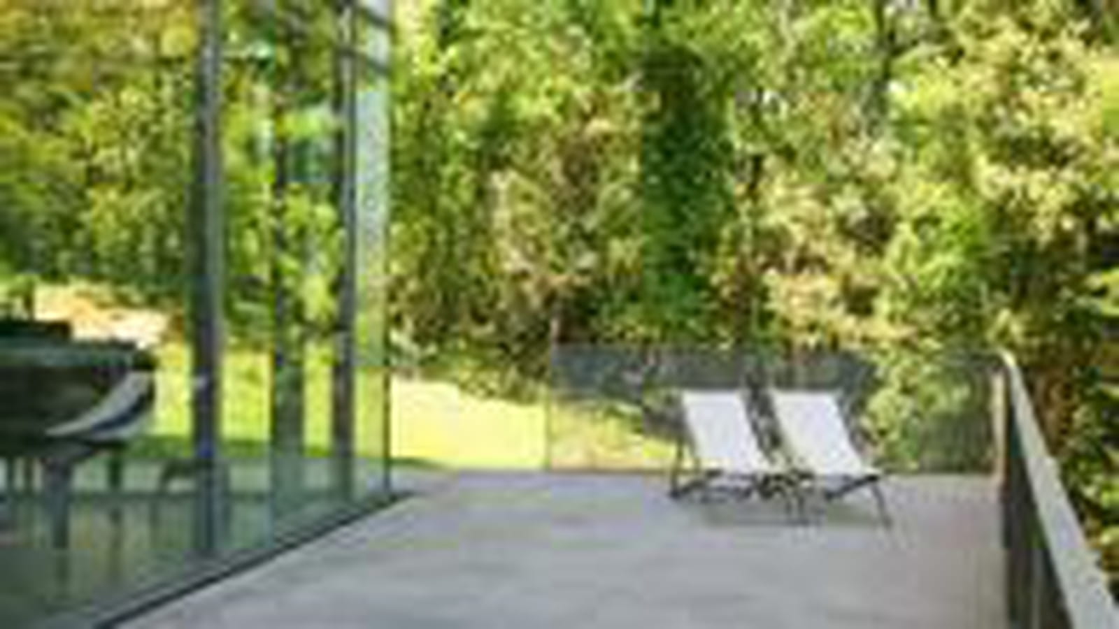 Balcon en forêt
