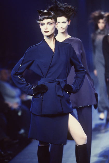 D&eacute;fil&eacute; Thierry Mugler automne-hiver 2000-2001