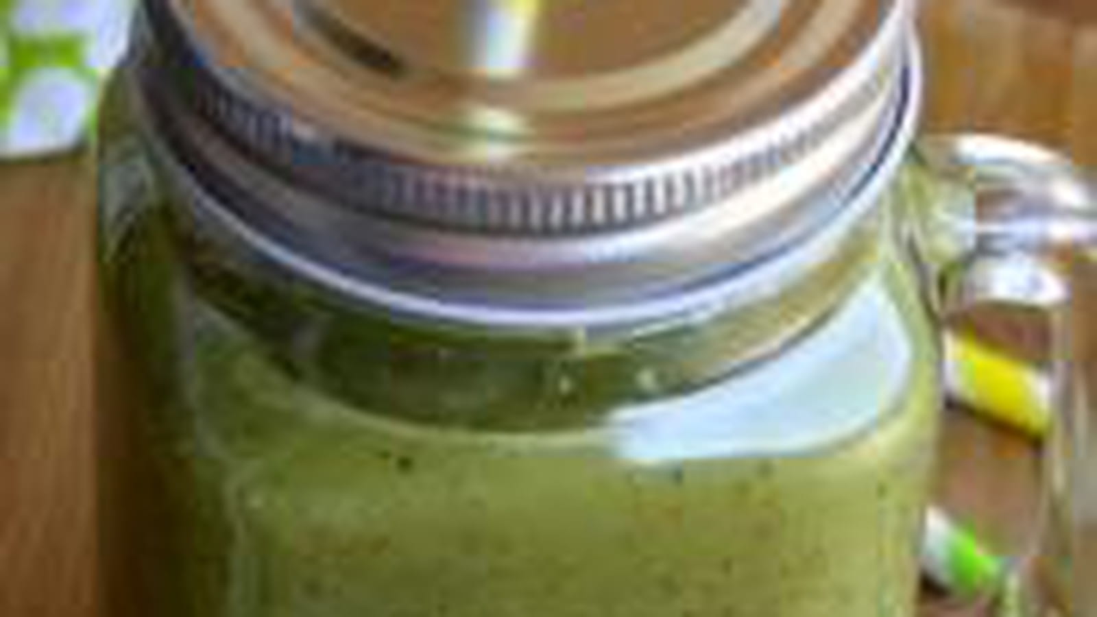 Smoothie à la pomme verte et kiwi