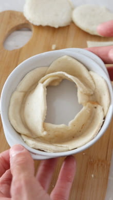 Roses apéritives faciles au pain de mie et jambon de Parme : Etape 4