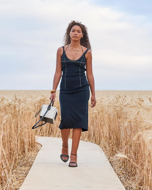 D&eacute;fil&eacute; Jacquemus printemps-&eacute;t&eacute; 2021, passage 11