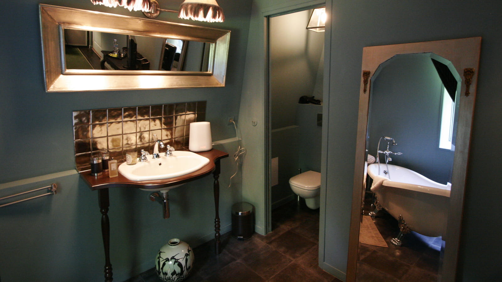 Salle de bains qui brille